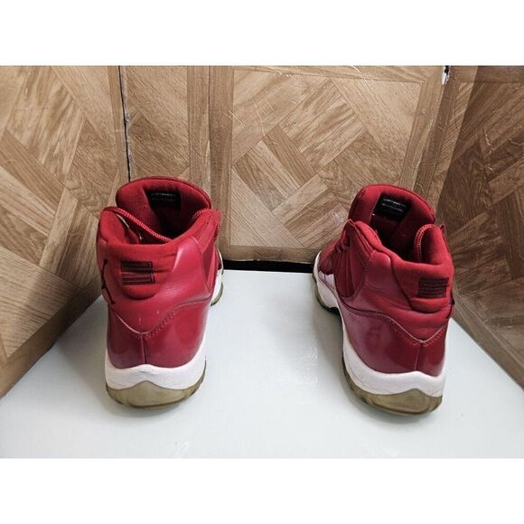 Jordan Men's 11 Retro Win Like 96 Red Shoes Size 10.5.  603 - Picture 4 of 13